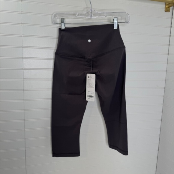 NWT CRZ Yoga Workout Capris US Small Tornado Grey - Picture 2 of 6